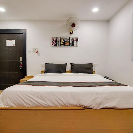 Oyo 2794 Hotel Plaza Inn Guwahati Bagian luar foto