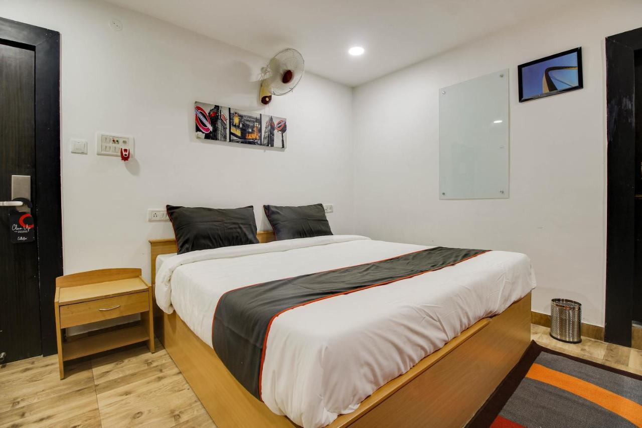 Oyo 2794 Hotel Plaza Inn Guwahati Bagian luar foto