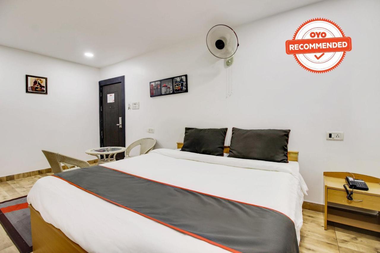 Oyo 2794 Hotel Plaza Inn Guwahati Bagian luar foto